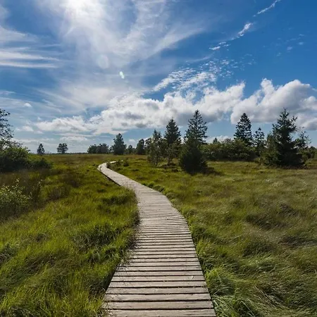 L'aurore Des Hautes Fagnes 30 Pers- Malmedy, Vue Exceptionnelle, Wellness *