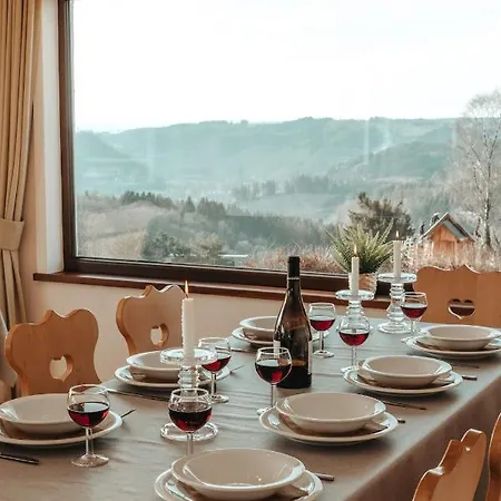 L'aurore Des Hautes Fagnes 30 Pers- Malmedy, Vue Exceptionnelle, Wellness Ferienhaus Malmedy