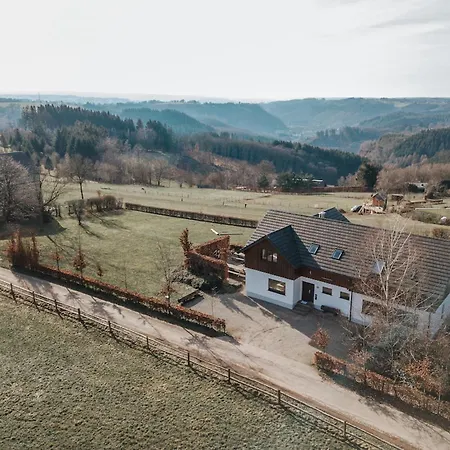 L'aurore Des Hautes Fagnes 30 Pers- Malmedy, Vue Exceptionnelle, Wellness *