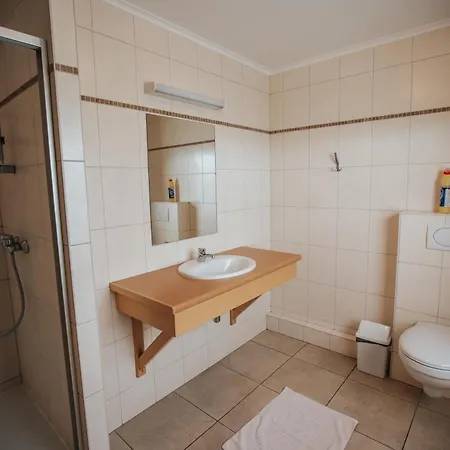 L'aurore Des Hautes Fagnes 30 Pers- Malmedy, Vue Exceptionnelle, Wellness Hébergement de vacances Malmedy