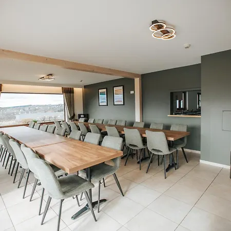 L'aurore Des Hautes Fagnes 30 Pers- Malmedy, Vue Exceptionnelle, Wellness *