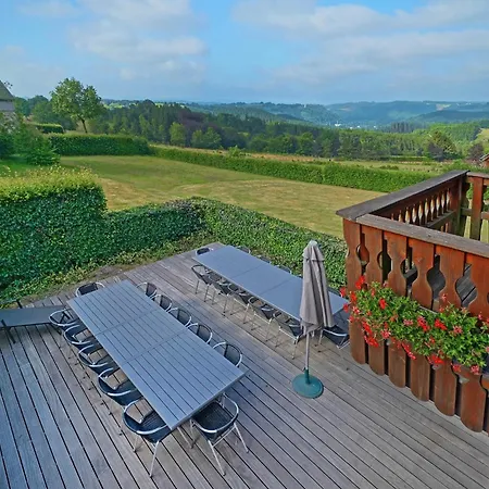 Holiday home L'aurore Des Hautes Fagnes 30 Pers- Malmedy, Vue Exceptionnelle, Wellness
